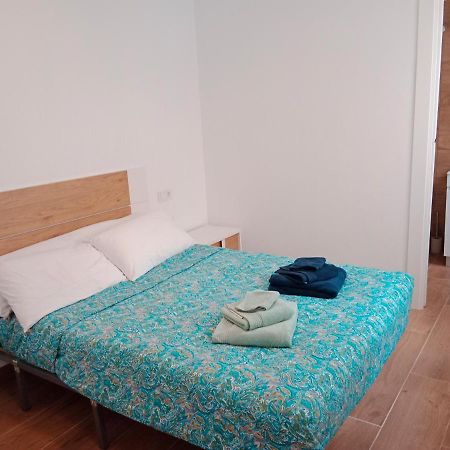 Beach Apartment Torrevieja Esterno foto