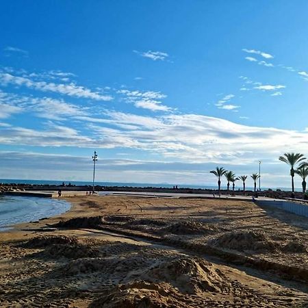 Beach Apartment Torrevieja Esterno foto