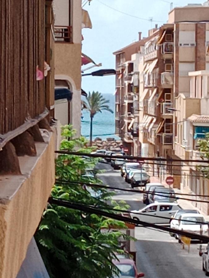 Beach Apartment Torrevieja Esterno foto